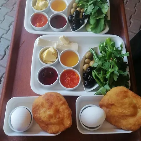 Alpstar & Restaurant לינה וארוחת בוקר